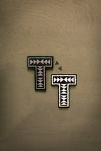 Load image into Gallery viewer, 2 FLY DIY PATCH LETTERS *small