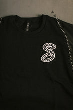 Load image into Gallery viewer, 2 FLY DIY PATCH LETTERS *small