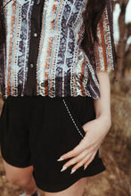 Load image into Gallery viewer, BUCKSTITCH QUEENS *TUX