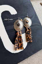 Load image into Gallery viewer, Concho Rodeo Earrings