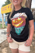 Load image into Gallery viewer, Punchy Pumpkin Tee
