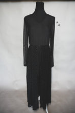 Load image into Gallery viewer, PRETTY IN PINK ROMPER * MIDNIGHT