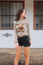 Load image into Gallery viewer, Bandero Bull Long Sleeve