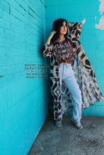 Load image into Gallery viewer, Dolly Shine Duster