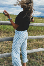 Load image into Gallery viewer, ROCKIN CROPS [S-L ONLY]
