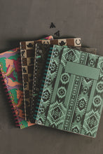 Load image into Gallery viewer, NOTEWORTHY *PONY POP
