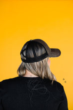 Load image into Gallery viewer, SHINEY HEAD * CONCHOS
