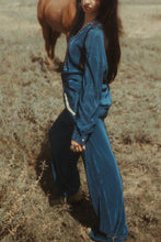 Load image into Gallery viewer, PONY UP PLISSE PANT * TEAL
