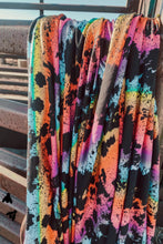 Load image into Gallery viewer, LYNETTE FRANK SWADDLE
