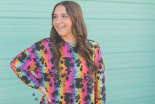 Load image into Gallery viewer, LYNETTE FRANK L/S CROP
