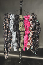 Load image into Gallery viewer, RODEO RAG LG * SADDLE
