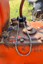 Load image into Gallery viewer, Hondo Pearl Necklace
