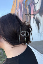 Load image into Gallery viewer, Pecos Pearl Hair Clip
