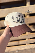 Load image into Gallery viewer, Lucky Horseshoe CAP
