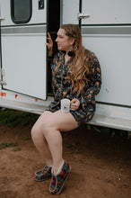 Load image into Gallery viewer, JAMMY JAMS SHORTS *VINTAGE
