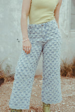 Load image into Gallery viewer, ROCKIN CROPS [S-L ONLY]
