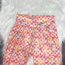 Load image into Gallery viewer, Crawfish Boil Printed Mommy Capris Leggings
