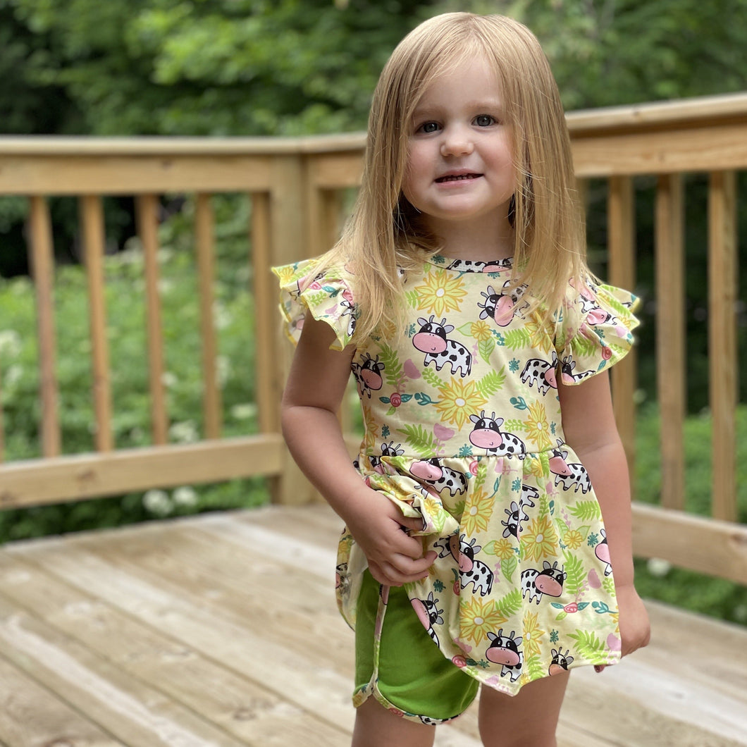 Floral Farm Cow Printed Flutter Sleeve Peplum & Shorties