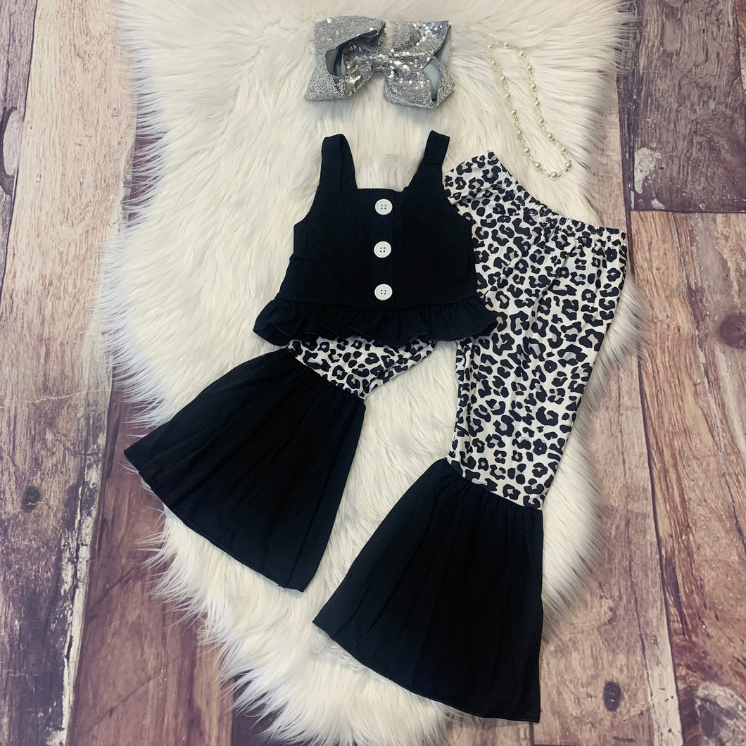 Leopard Tank & Bell Set