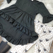 Load image into Gallery viewer, Black High Low Tunic with Bowknot Printed Leggings

