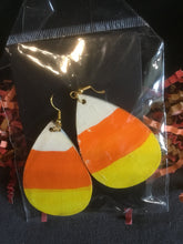 Load image into Gallery viewer, Corny Earrings
