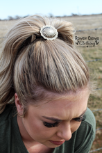 Load image into Gallery viewer, Conway Ponytail
