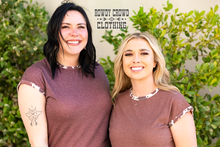 Load image into Gallery viewer, MOO-ve &amp; Groove Top
