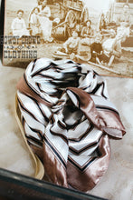 Load image into Gallery viewer, Diamondback Wild Rags
