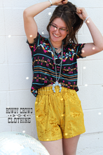 Load image into Gallery viewer, MUSTARD- Vetiver Velvet Shorts
