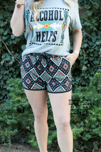 Load image into Gallery viewer, Danbury Diamond Shorts
