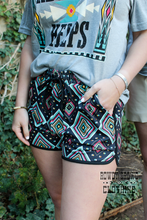 Load image into Gallery viewer, Danbury Diamond Shorts
