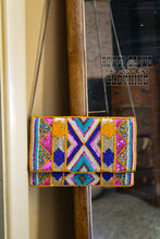 Load image into Gallery viewer, Belize Beaded Purse
