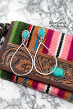 Load image into Gallery viewer, Helena Hoops Earrings
