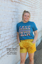 Load image into Gallery viewer, MUSTARD- Vetiver Velvet Shorts
