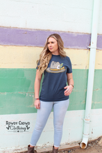 Load image into Gallery viewer, Hats Off Tee
