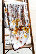 Load image into Gallery viewer, Kansas Prairie Wild Rag
