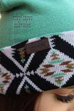Load image into Gallery viewer, Wind River Beanie
