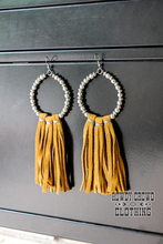 Load image into Gallery viewer, Freer Fringe Earrings
