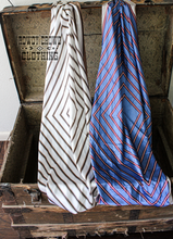 Load image into Gallery viewer, Diamondback Wild Rags
