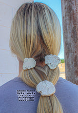 Load image into Gallery viewer, White Rock Ponytail
