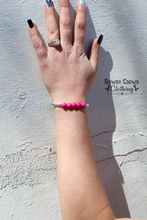 Load image into Gallery viewer, Pretty In Pink Bracelet
