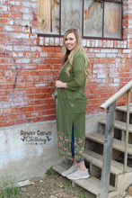 Load image into Gallery viewer, Botanical Garden Duster
